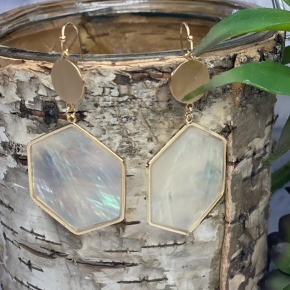 Jewelry - Hexagon Shell Earrings